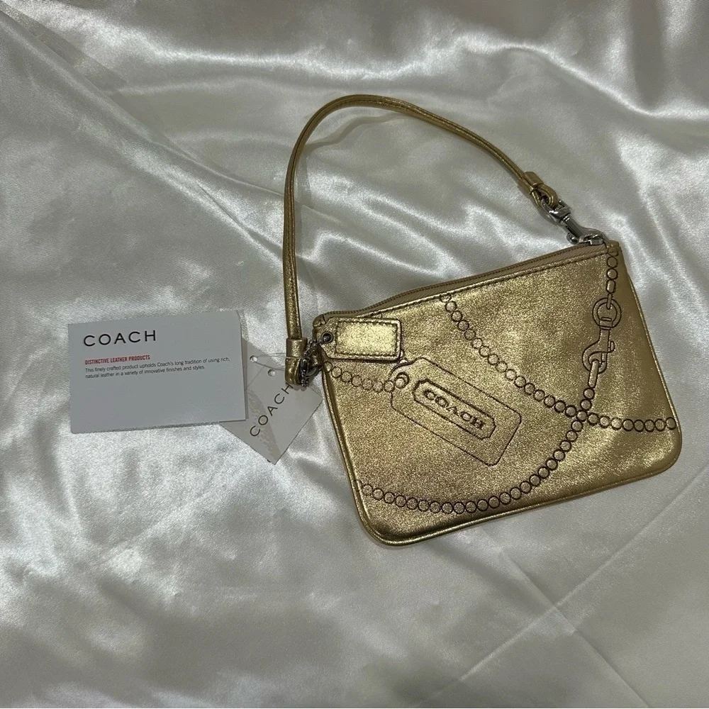 Coach Wristlet Wallet Leather Metallic Gold Chain Logo Spellout Y2K New